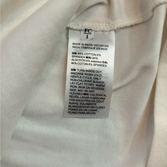 Chicos long sleeve v neck tee. Ivory. Excellent condition, size 1 or med… - Picture 7 of 7